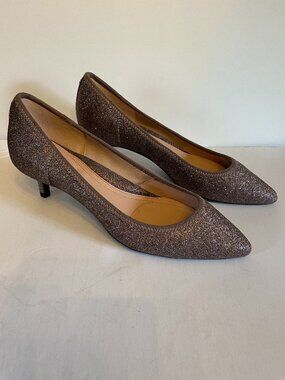 Taryn Rose "Nicki" kitten heel sparkle pumps, size 9.5